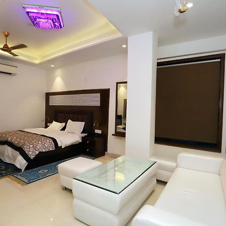 Vrindavan Guest House New Delhi Exteriör bild